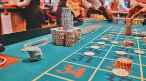 Streaming HD dealer blackjack pedia303 dari studio profesional